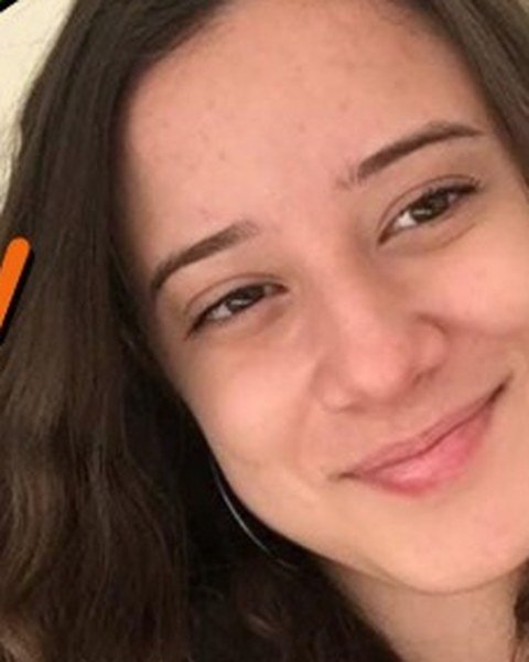 Bianca Coelho Brustolini, aprovação em Comunicação Social (UFV)