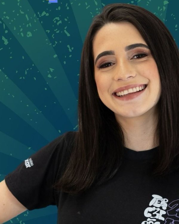 Clarissa, aprovação em Física / Engenharia Física (UFV)