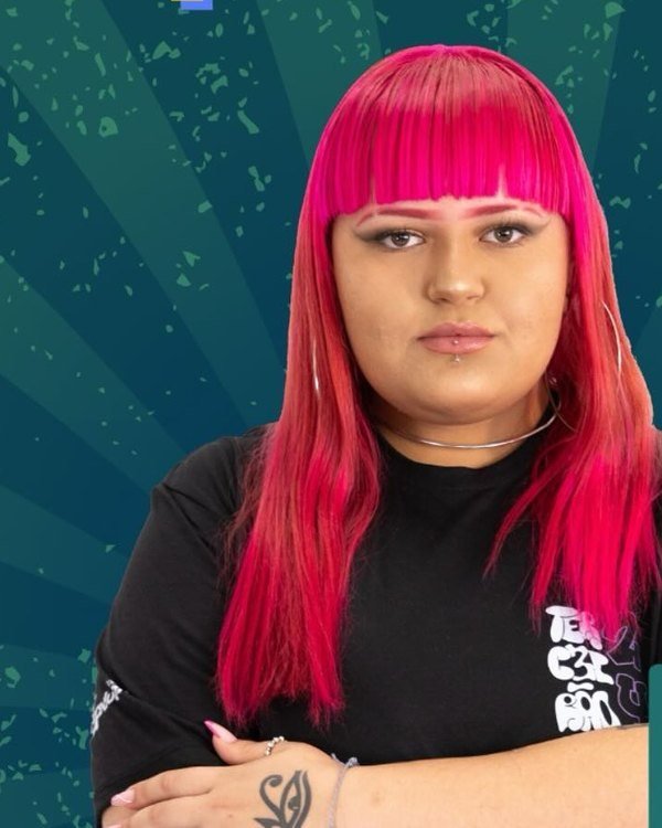 Gabrielle, aprovação em Letras (UFV)