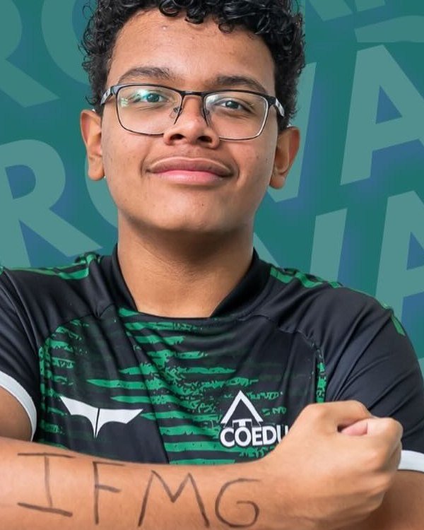 Pedro Moura Barbosa, aprovação em TI (IFMG)